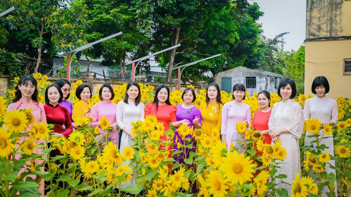 Nhà giáo Trung tâm GDNN-GDTX Điện Biên