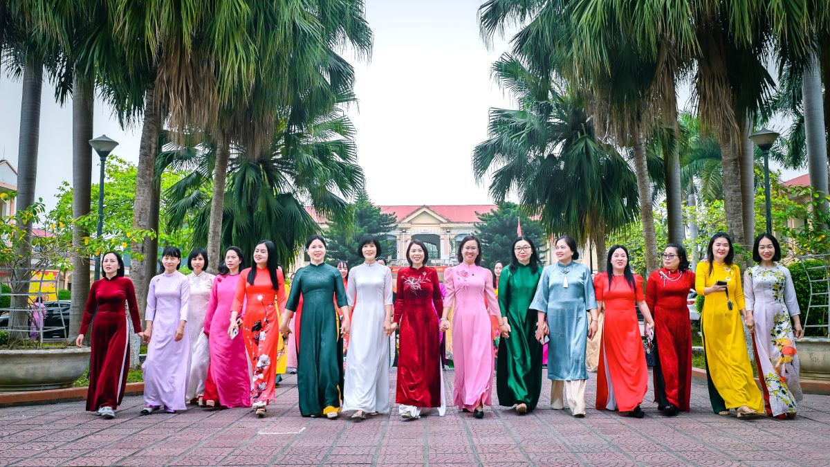 Đội ngũ nhà giáo của Trung tâm