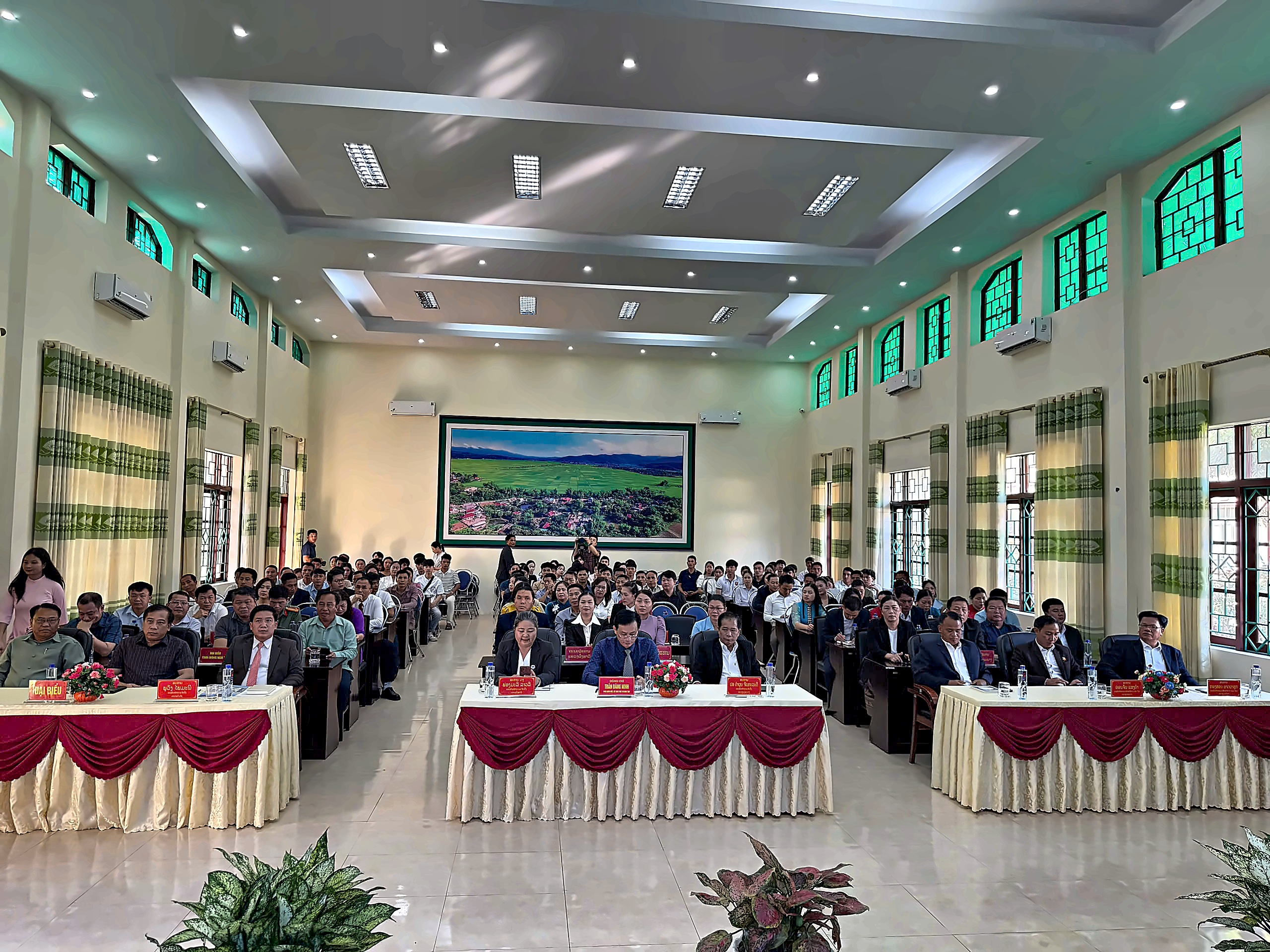 Toàn cảnh buổi lễ tại Trung tâm GDNN-GDTX Điện Biên