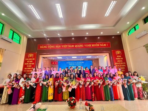 Ảnh tập thể Trung tâm (7)