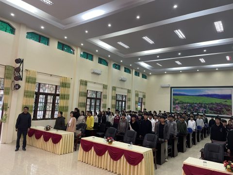 Chào cờ đầu tuần (2)