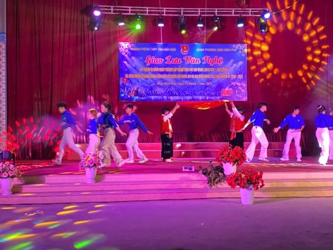 Giao lưu văn nghệ (8)