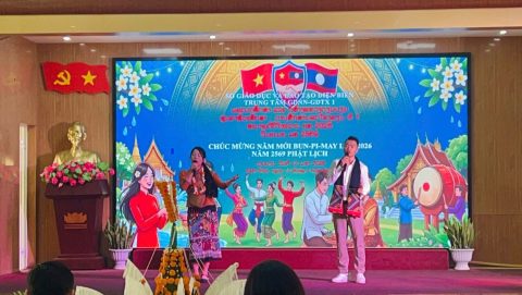 Tết Bunpimay 2026 cùng lưu học sinh Lào (7)