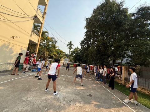 Lưu học sinh Lào - hoạt động thể thao (2)