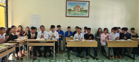 Lưu học sinh Lào tại Trung tâm (1)